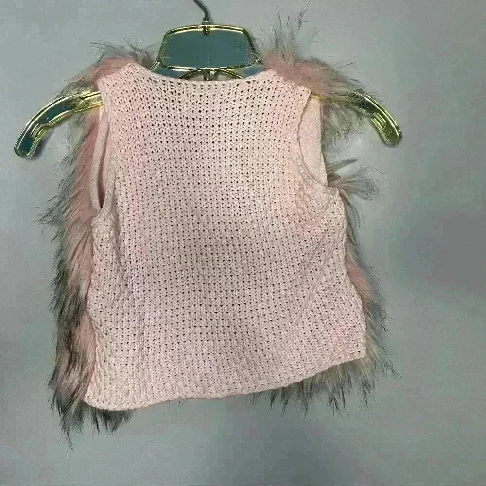 Twiky Girl Faux Fur Pink Vest Size 4 Toddler EUC